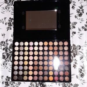 New Never Worn BH cosmetics 88 neutral palette